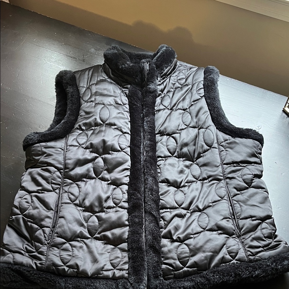 New York & Company Black Faux Fur Trim Vest - Picture 3 of 8
